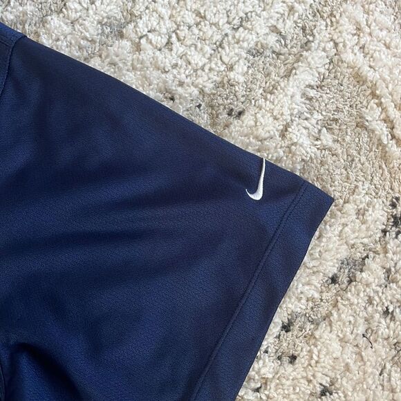 Mens navy blue Nike Golf Drifit Polo Shirt - Picture 2 of 5